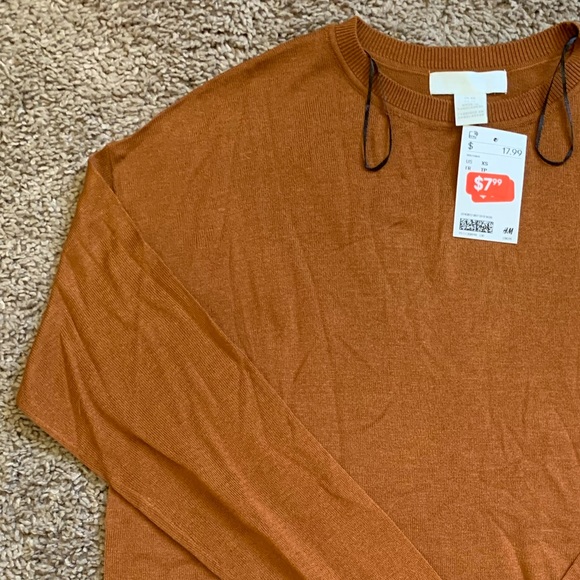 BUNDLE SALE π Basic rust sweater π - Picture 3 of 3